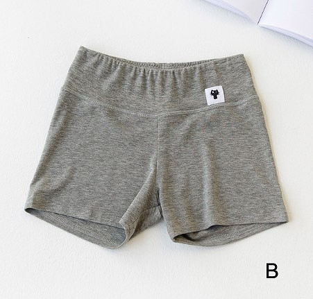 レディース　ショートパンツ　短パン　ショーパン　ホットパンツ　ヨガパンツ　人気　春物　夏物　女性　大人　カジュアル　キュート　可愛い　フェミニン　セクシー　おしゃれ　ファッション　ホワイト　グレー　ブラック　フリーサイズ　ワンサイズ　送料無料