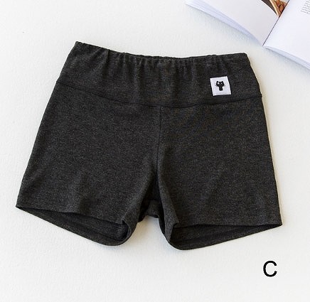 レディース　ショートパンツ　短パン　ショーパン　ホットパンツ　ヨガパンツ　人気　春物　夏物　女性　大人　カジュアル　キュート　可愛い　フェミニン　セクシー　おしゃれ　ファッション　ホワイト　グレー　ブラック　フリーサイズ　ワンサイズ　送料無料