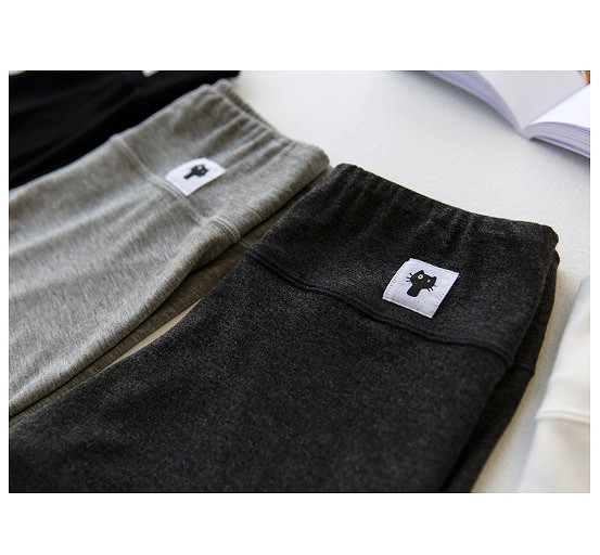 レディース　ショートパンツ　短パン　ショーパン　ホットパンツ　ヨガパンツ　人気　春物　夏物　女性　大人　カジュアル　キュート　可愛い　フェミニン　セクシー　おしゃれ　ファッション　ホワイト　グレー　ブラック　フリーサイズ　ワンサイズ　送料無料