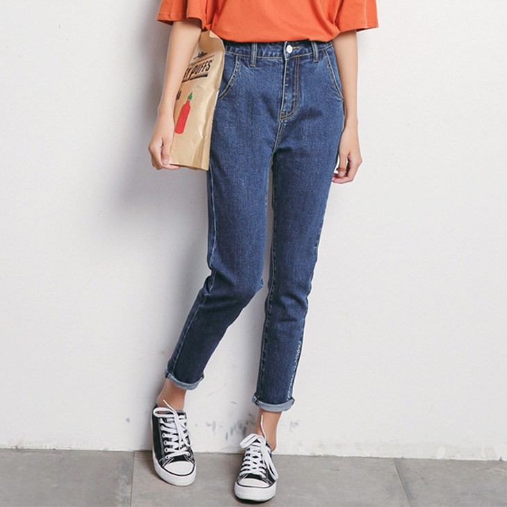 レディース　ボトムス　デニムパンツ　ジーンズ　ロールアップ　ロングパンツ　ストレート　無地　大人可愛い　カジュアル　シンプル　デイリー　お出かけ　デート　ブルー　送料無料