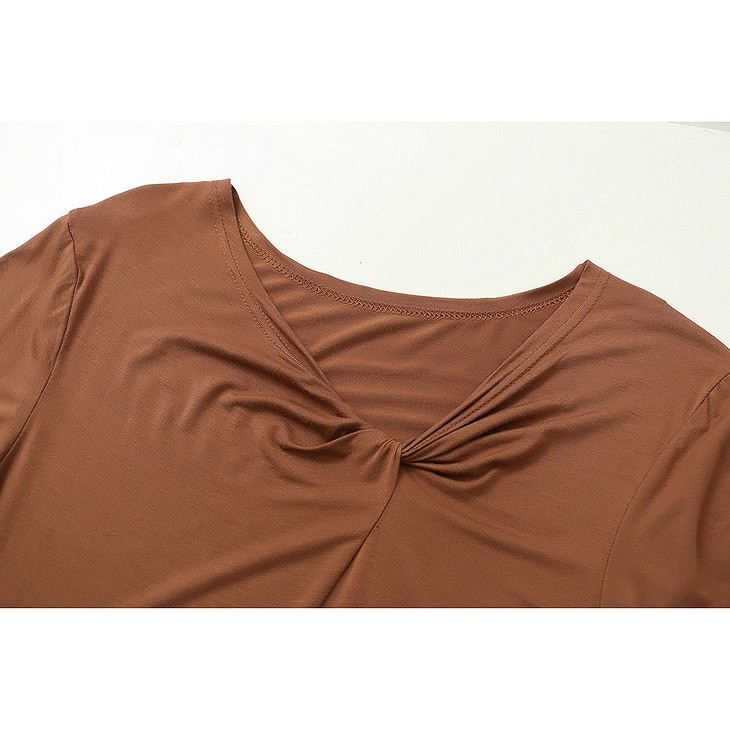 レディース　トップス　Tシャツ　無地　カットソー　ドレープドネック　半袖　綿　シンプル　カジュアル　エレガント　大人可愛い　フェミニン　デート　お出かけ　普段着　ホワイト　ブラック　送料無料