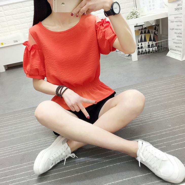 レディース　トップス　Tシャツ　半袖　ストライプ　肩だし　肩あき　フラウンス　綿　シンプル　カットソー　カジュアル　大人可愛い　フェミニン　おしゃれ　デート　お出かけ　普段着　ホワイト　白　ピンク　レッド　送料無料