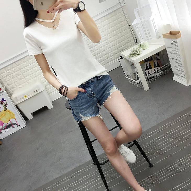 レディース　トップス　Tシャツ　カットソー　Vネック　半袖　無地　シンプル　大きいサイズ　カジュアル　大人可愛い　デート　お出かけ　デイリー　レッド　ホワイト　イエロー　ブラック　送料無料