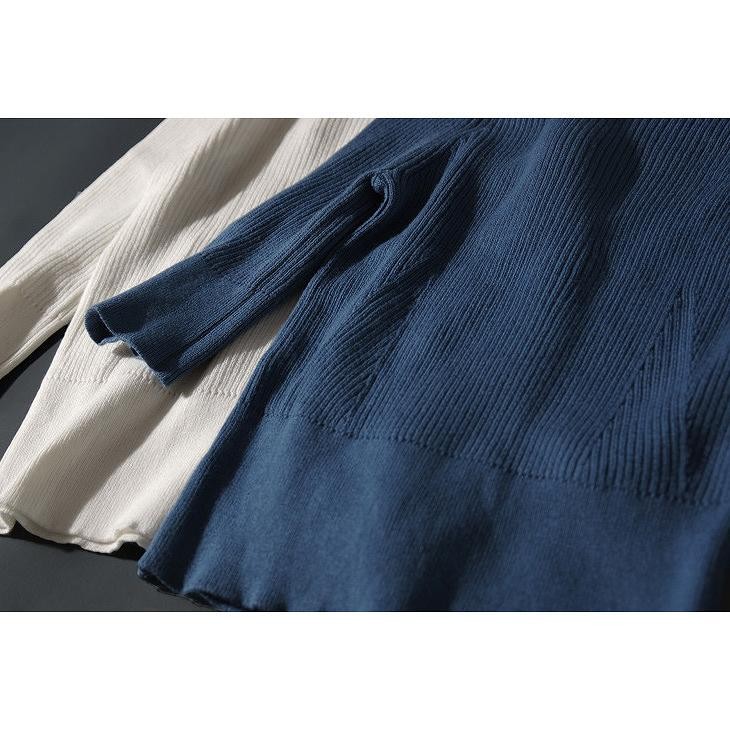 レディース　トップス　ニット　Tシャツ　半袖　5分袖　無地　カットソー　シンプル　フィット　おしゃれ　カジュアル　大人可愛い　フェミニン　デート　通勤　お出かけ　普段着　ホワイト　ブルー　送料無料