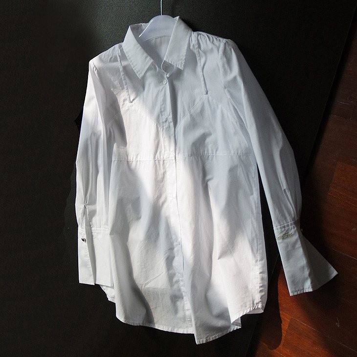 レディース　トップス　シャツ　ブラウス　長袖　ディープカフス　シンプル　ゆったり　おしゃれ　カジュアル　フェミニン　かわいい　爽やか　上品　エレガント　セクシー　オフィス　ビジネス　通勤　普段着　デート　ホワイト　白　送料無料