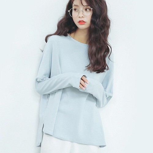レディース　トップス　コットンＴシャツ　長袖　クルーネック　ビッグヤード　カットソー　ゆったり　ラフ　カジュアル　ストリート　お出かけ　デート　デイリー　普段着　ライトブルー　フリーサイズ　送料無料