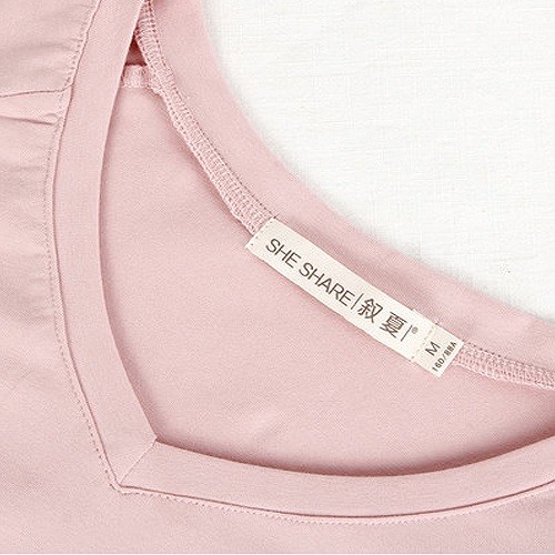 レディース　トップス　Tシャツ　無地　カットソー　Vネック　5分袖　シンプル　大きいサイズ　カジュアル　大人可愛い　フェミニン　オフィス　通勤　OL　デート　お出かけ　送料無料