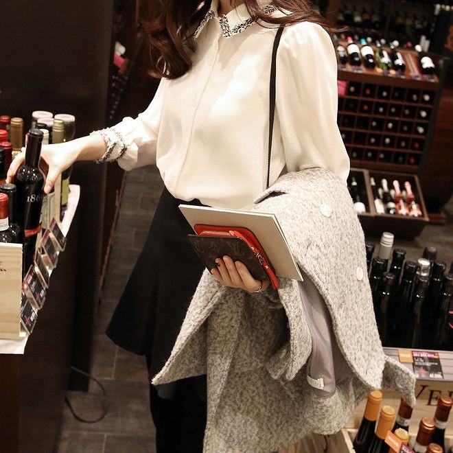 レディース　トップス　シャツ　シフォン　ブラウス　長袖　無地　きれいめ　大きいサイズ　カジュアル　大人可愛い　エレガント　フェミニン　オフィス　デート　お出かけ　フォーマル　デイリー　ホワイト　送料無料