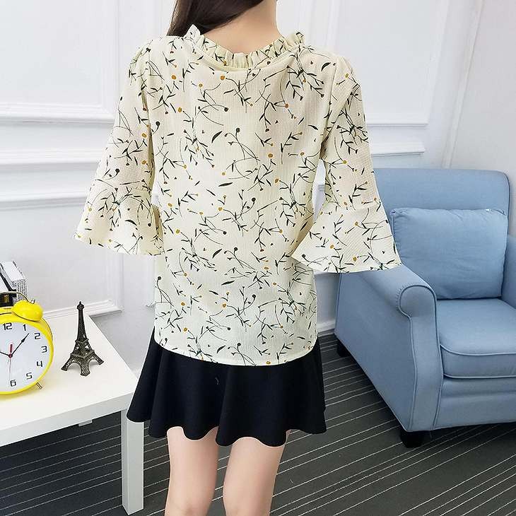 レディース　トップス　カットソー　シフォン　7分袖　小花柄　総柄　ベルスリーブ　ラウンドネック　きれいめ　大きいサイズ　カジュアル　大人可愛い　エレガント　フェミニン　オフィス　デート　お出かけ　フォーマル　ネイビー　イエロー　ホワイト　送料無料