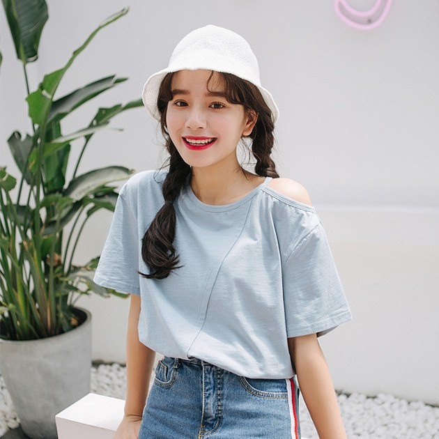 レディース　Tシャツ　半袖　クルーネック　ショルダーカット　ショートスリーブ　トップス　カジュアル　キュート　可愛い　フェミニン　エレガント　セクシー　おしゃれ　お出かけ　お呼ばれ　ブルー　ホワイト　ピンク　水色　白　S　M　L　XL　サイズ　送料無料