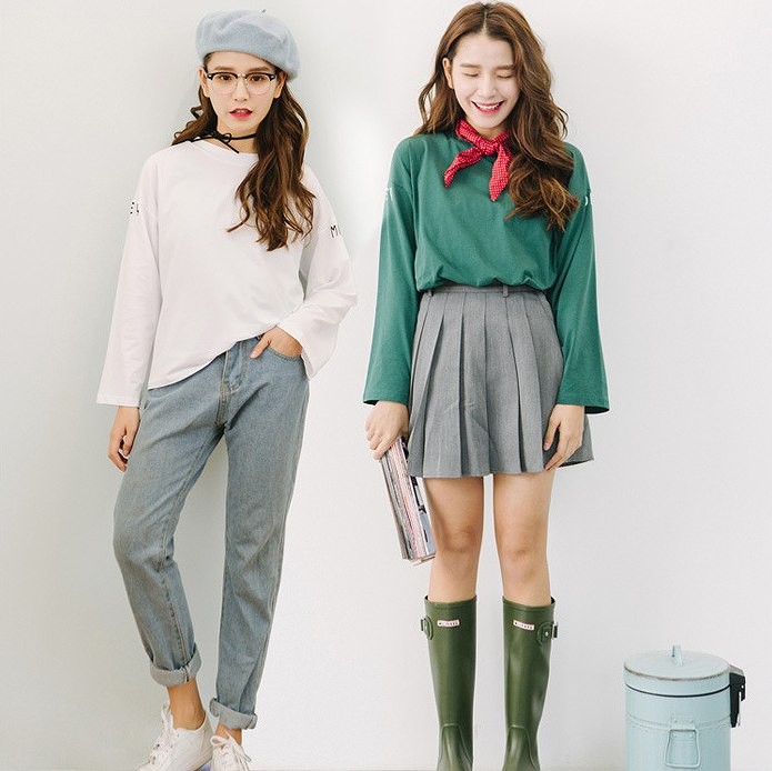 レディース　トップス　Tシャツ　カットソー　ラウンドネック　長袖　ロゴプリント　大きいサイズ　カジュアル　大人可愛い　フェミニン　スポーツ　ジョギング　ヨガ　デート　お出かけ　デイリー　ホワイト　グリーン　送料無料