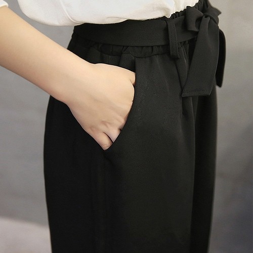 レディース　ボトムス　ワイドパンツ　ガウチョパンツ　無地　カジュアル　シンプル　美脚　脚長　オフィス　通勤　OL　デイリー　お出かけ　デート　ブラック　送料無料