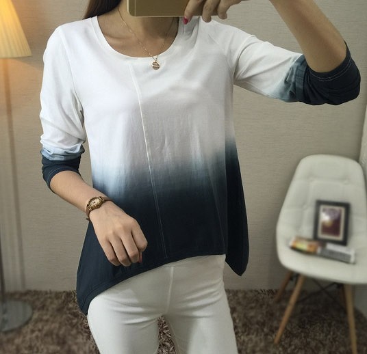 レディース　トップス　グラデーション　カットソー　Tシャツ　ラウンドネック　無地　長袖　シンプル　定番　大人可愛い　大きいサイズ　フェミニン　オフィス　デート　お出かけ　デイリー　ホワイト　グレー　カーキ　送料無料