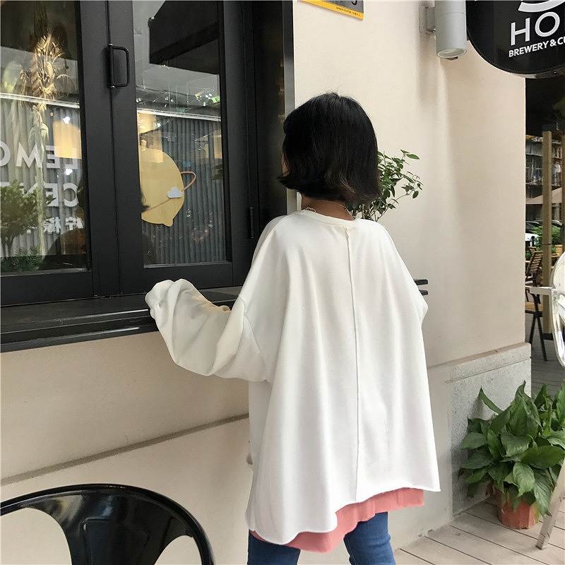 レディース　トップス　ラウンドネック　カットソー　トレーナー　ゆったり　無地　ゆるT　長袖　フリーサイズ　カジュアル　大人可愛い　フェミニン　デート　お出かけ　デイリー　ホワイト　グレー　ブラック　送料無料