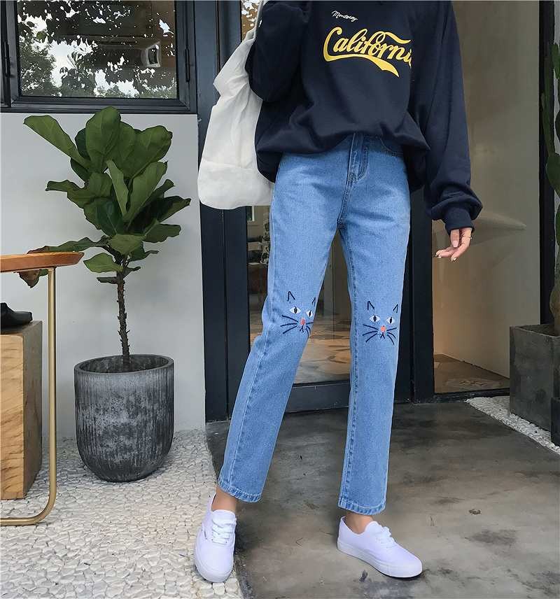レディース　ボトムス　ジーンズ　デニム　ストレート　ハイウエスト　ネコ　猫　刺繍　大人カジュアル　フェミニン　シンプル　リゾート　普段着　デイリー　お出かけ　デート　ブルー　送料無料