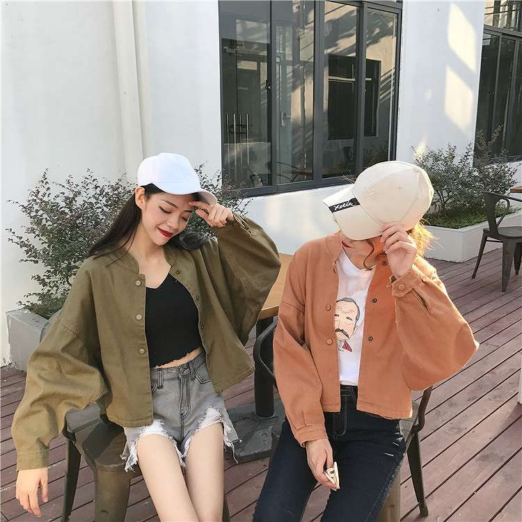 レディース　アウター　ジャケット　長袖　無地　綿　コットン　ショート丈　フィッシュテール　シンプル　ゆったり　おしゃれ　カジュアル　大人可愛い　フェミニン　デート　お出かけ　普段着　カーキ　グリーン　送料無料