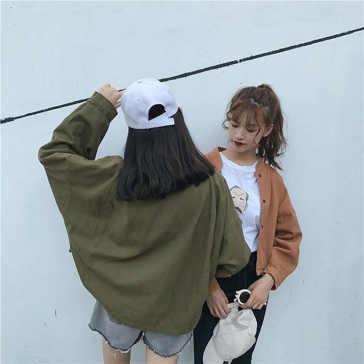 レディース　アウター　ジャケット　長袖　無地　綿　コットン　ショート丈　フィッシュテール　シンプル　ゆったり　おしゃれ　カジュアル　大人可愛い　フェミニン　デート　お出かけ　普段着　カーキ　グリーン　送料無料