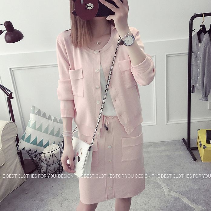 レディース　セットアップ　ニット　スーツ　長袖　スカート　カーディガン　2点セット　ポケット付　シンプル　カジュアル　キュート　可愛い　フェミニン　きれいめ　清爽　エレガント　おしゃれ　お出かけ　ピンク　グレー　ブルー　フリーサイズ　送料無料