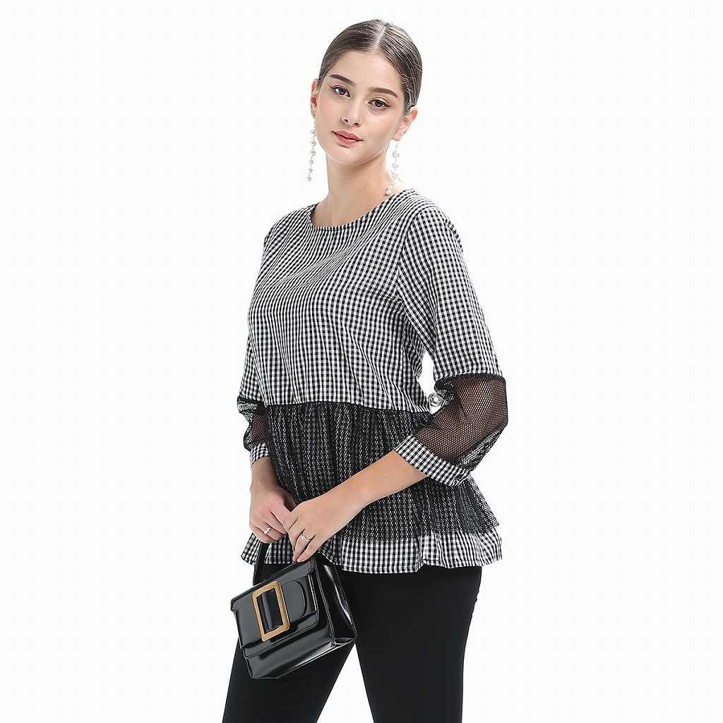 レディース　ギンガムチェック　チェック柄　ブラウス　ロングシャツ　長袖　ロングスリーブ　トップス　カジュアル　キュート　大人　可愛い　フェミニン　セクシー　おしゃれ　お出かけ　デイリー　ブラック×ホワイト　S　M　L　XL　サイズ　送料無料