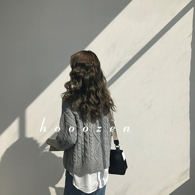 レディース　トップス　ニット　セーター　長袖　ゆったり　ラウンドネック　無地　フリーサイズ　カジュアル　大人可愛い　フェミニン　キュート　かわいい　ルームウェア　デート　お出かけ　デイリー　ブラウン　イエロー　ホワイト　グレー　レッド　送料無料