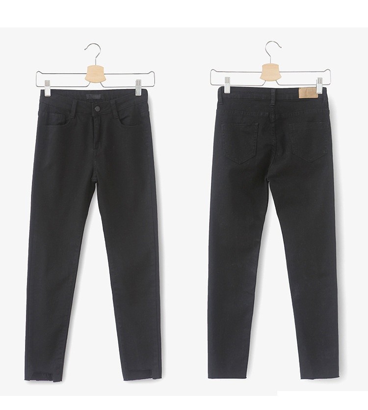 レディース　ボトムス　ストレートパンツ　ロングパンツ　ハイウエスト　コットン　切りっぱなし　アンクル丈　無地　大きいサイズ　美脚　脚長　カジュアル　大人可愛い　フェミニン　キュート　かわいい　デート　お出かけ　デイリー　ブラック　送料無料