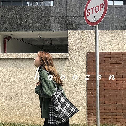 レディース　トートバッグ　肩掛け　ショルダーバッグ　大きめ　レトロ　タータンチェック　秋冬　カジュアル　大人可愛い　キュート　フェミニン　デート　お出かけ　オフィス　OL　通勤　通学　デイリー　ブラック　送料無料　