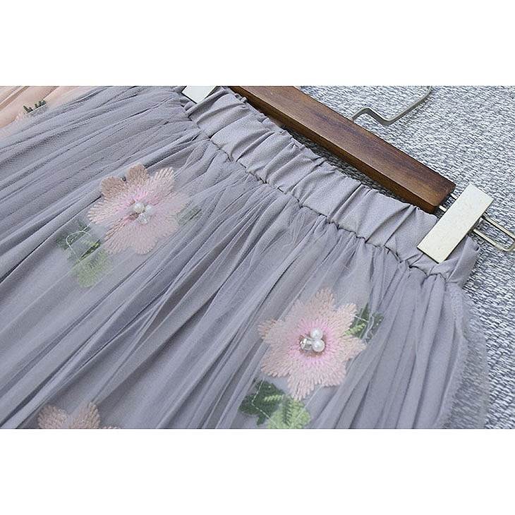 レディース　刺繍　花柄　スカート　ボトムス　女性　大人　キュート　清楚　可愛い　おしゃれ　ファッション　ブラック　グレー　ホワイト　ピンク　ライトピンク　フリーサイズ　ワンサイズ　送料無料