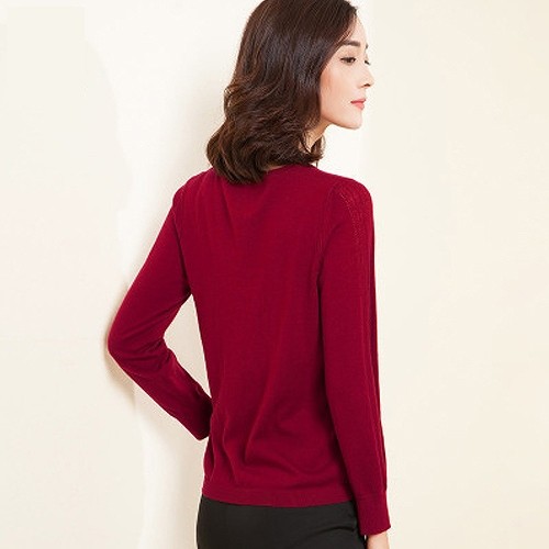 レディース　ラウンドネック　ニット　ウール　セーター　トップス　春　長袖　プルオーバー　女性　大人　カジュアル　キュート　清楚　可愛い　おしゃれ　ファッション　レッド　ベージュ　ブラック　S　M　L　XL　サイズ　送料無料