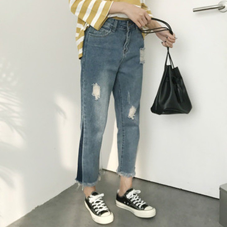 レディース　ボトムス　ストレート　ジーンズ　デニム　フレイドヘム　切りっぱなし　カットオフデニム　ダメージ　クラッシュデニム　無地　大人カジュアル　フェミニン　大きいサイズ　リゾート　普段着　デイリー　お出かけ　ブルー　送料無料