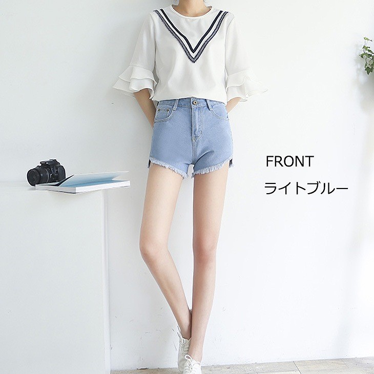 レディース　ホットパンツ　ショートパンツ　ショーツ　デニム　ジーンズ　ジーパン　フレイドヘム　切りっぱなし　カットオフデニム　春　夏　カジュアル　女性　おしゃれ　可愛い　大人カジュアル　大きいサイズ　リゾート　ブルー　ホワイト　ライトブルー　送料無料
