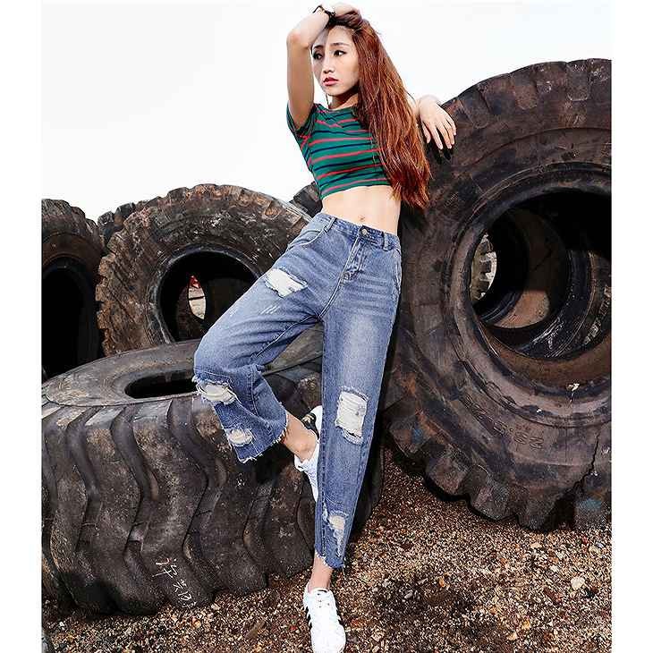 レディース　ボトムス　ジーンズ　デニム　クロップドパンツ　フレイドヘム　切りっぱなし　カットオフデニム　ダメージ　クラッシュデニム　ストレート　ワイドレッグ　大人カジュアル　フェミニン　大きいサイズ　シンプル　リゾート　普段着　デイリー　ブルー　送料無料