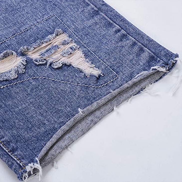 レディース　ボトムス　ジーンズ　デニム　クロップドパンツ　フレイドヘム　切りっぱなし　カットオフデニム　ダメージ　クラッシュデニム　ストレート　ワイドレッグ　大人カジュアル　フェミニン　大きいサイズ　シンプル　リゾート　普段着　デイリー　ブルー　送料無料