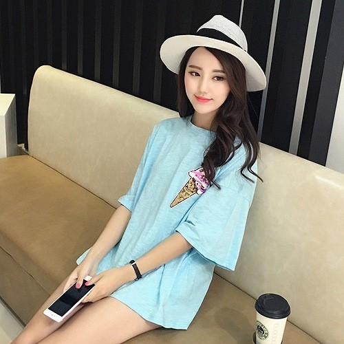 レディース　トップス　Tシャツ　カットソー　ラウンドネック　半袖　シンプル　ワンポイント　キュート　かわいい　フリーサイズ　カジュアル　大人可愛い　フェミニン　デート　お出かけ　ブルー　ホワイト　オレンジ　送料無料