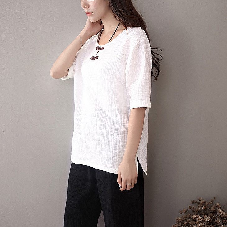 レディース　トップス　Tシャツ　半袖　ショートスリーブ　ラウンドネック　春　夏　女性　大人　カジュアル　キュート　可愛い　おしゃれ　ファッション　ラベンダー　ホワイト　レッド　ネイビー　ソリッドカラー　無地　フリーサイズ　ワンサイズ　送料無料