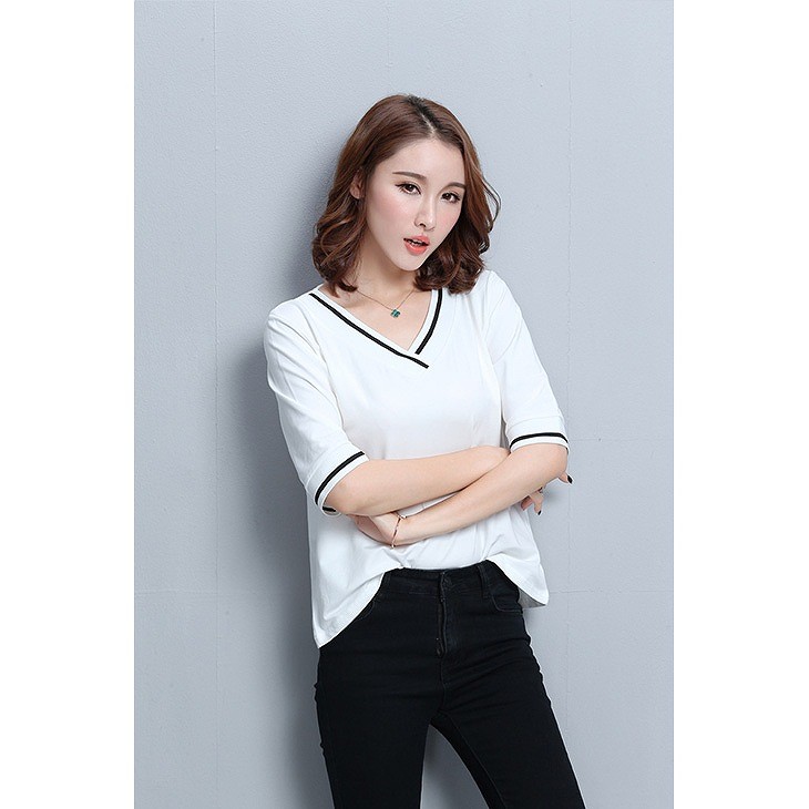 レディース　トップス　カットソー　Tシャツ　無地　Ｖネック　5分袖　半袖　綿　シンプル　ゆったり　カジュアル　大人可愛い　フェミニン　仕事着　オフィス　デート　お出かけ　普段着　ホワイト　白　送料無料
