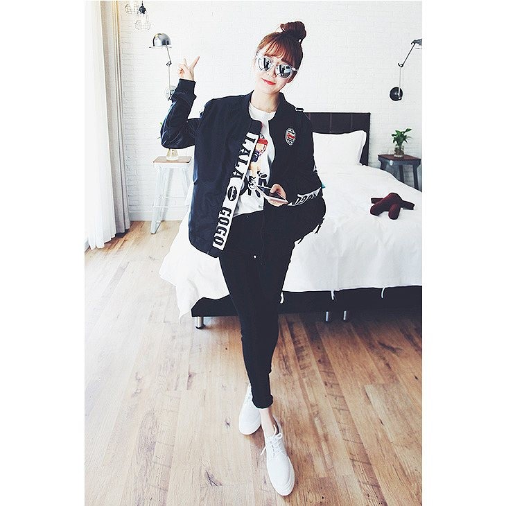 レディース　アウター　パーカー　ウィンドブレーカー　MA-1　スタジャン　春コート　スプリングコート　ジャケット　長袖　大きいサイズ　おしゃれ　シンプル　カジュアル　ブラック　送料無料