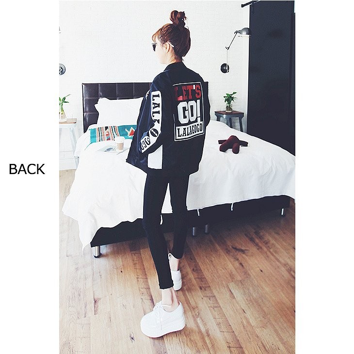 レディース　アウター　パーカー　ウィンドブレーカー　MA-1　スタジャン　春コート　スプリングコート　ジャケット　長袖　大きいサイズ　おしゃれ　シンプル　カジュアル　ブラック　送料無料