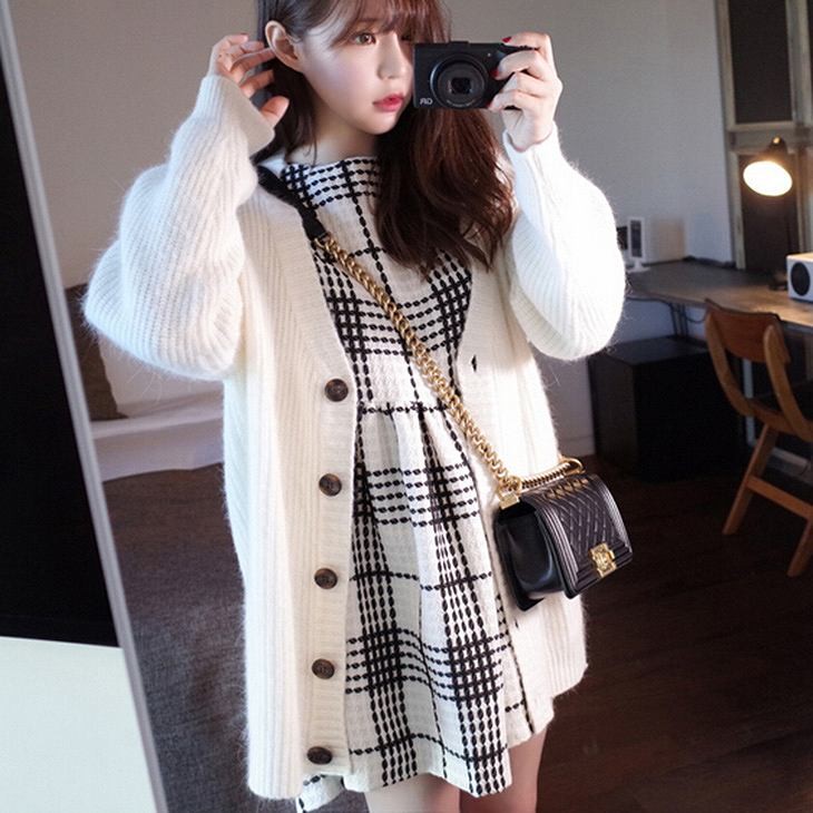 レディース　ロングカーディガン　アウター　羽織　ニット　コート　セーター　春　秋　　シンプル　カジュアル　可愛い　おしゃれ　フェミニン　オフィス　ビジネス　通勤　ホワイト　送料無料