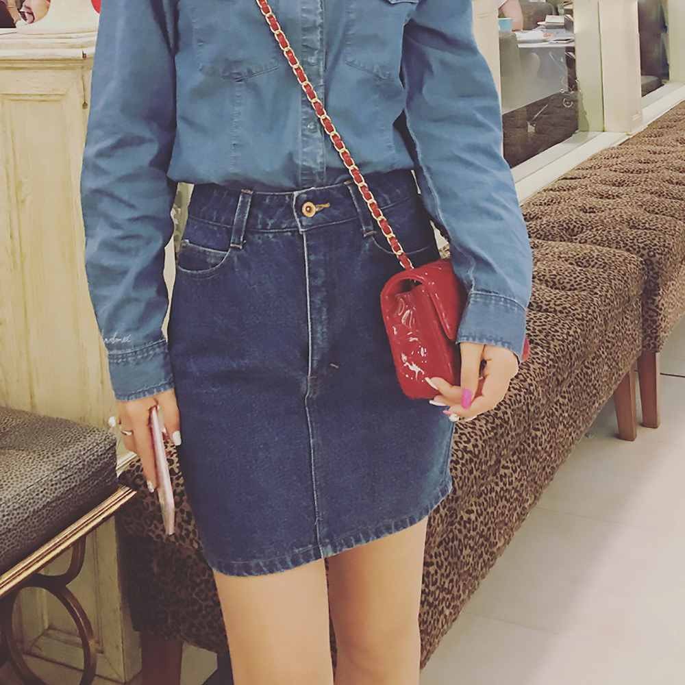 レディース　ボトムス　デニムスカート　タイト　膝上丈　ミニスカート　無地　大人可愛い　カジュアル　ナチュラル　シンプル　デイリー　お出かけ　デート　ブルー　送料無料