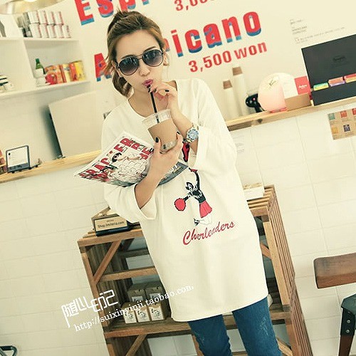 レレディース　トップス　Tシャツ　ロング　カットソー　チュニック　ラウンドネック　７分袖　綿　シンプル　プリント　ゆったり　カジュアル　大人可愛い　フェミニン　デート　お出かけ　普段着　ホワイト　送料無料