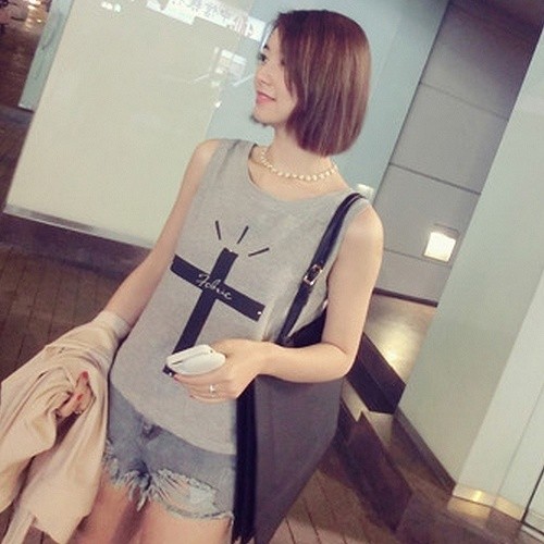 レディース　トップス　ノースリーブ　タンクトップ　カットソー　春　夏　ラウンドネック　綿　シンプル　プリント　大きいサイズ　カジュアル　大人可愛い　フェミニン　デート　お出かけ　普段着　ホワイト　グレー　送料無料