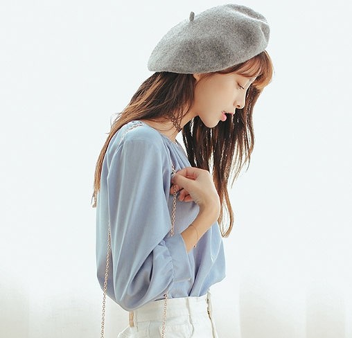 レディース　トップス　カットソー　Tシャツ　無地　ギャザード　ランタン　長袖　シフォン　シンプル　ゆったり　エレガント　カジュアル　大人可愛い　フェミニン　おしゃれ　通勤　デート　お出かけ　普段着　ホワイト　ブルー　グレー　送料無料