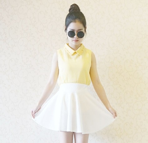 レディース　トップス　ノースリーブ　無地　ブラウス　カットソー　シフォン　ビーズ　襟　シンプル　カジュアル　可愛い　フェミニン　おしゃれ　デート　お出かけ　普段着　イエロー　送料無料