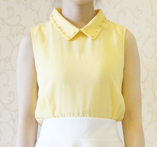 レディース　トップス　ノースリーブ　無地　ブラウス　カットソー　シフォン　ビーズ　襟　シンプル　カジュアル　可愛い　フェミニン　おしゃれ　デート　お出かけ　普段着　イエロー　送料無料