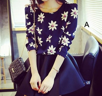 レディース　トップス　カットソー　Tシャツ　ラウンドネック　長袖　シフォン　花柄　総柄　ハート　エレガント　セクシー　カジュアル　大人可愛い　フェミニン　おしゃれ　通勤　デート　お出かけ　普段着　ホワイト　ネイビー　送料無料