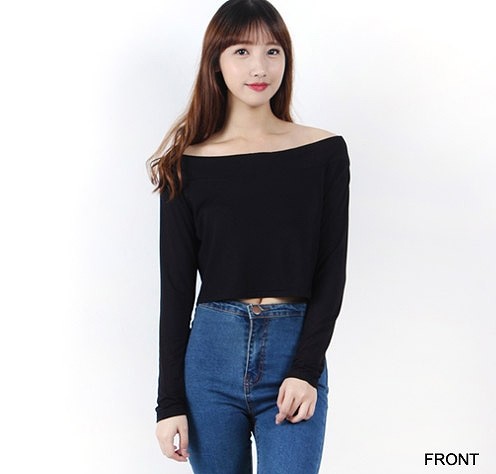 レディース　トップス　カットソー　Tシャツ　無地　オフショルダー　長袖　ショート丈　シンプル　スリム　スタイリッシュ　セクシー　カジュアル　大人可愛い　フェミニン　おしゃれ　通勤　デート　お出かけ　普段着　ブラック　ホワイト　ピンク　パープル　送料無料