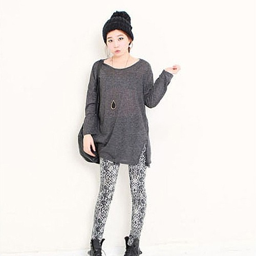 レディース　ラウンドネック　Tシャツ　半袖　ショートスリーブ　ブラウス　トップス　春　夏　女性　大人　カジュアル　キュート　可愛い　おしゃれ　エレガント　セクシー　ファッション　グレー　灰色　フリーサイズ　ワンサイズ　送料無料