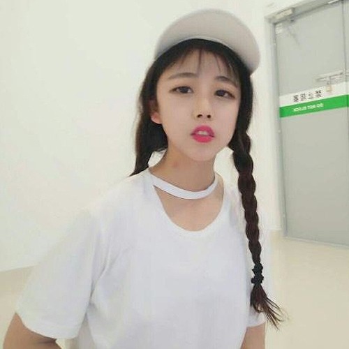 レディース　Tシャツ　半袖　ショートスリーブ　トップス　春　夏　女性　大人　カジュアル　キュート　可愛い　おしゃれ　エレガント　セクシー　ファッション　ピンク　ホワイト　ブラック　M　L　XL　2XL　サイズ　送料無料