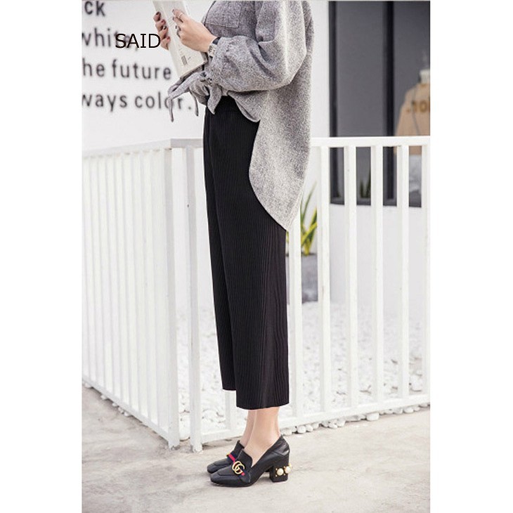 レディース　ワイドレッグパンツ　クロップド　半端丈　七分丈　ボトムス　春物　夏物　服　人気　女性　大人　婦人服　カジュアル　フェミニン　キュート　可愛い　おしゃれ　エレガント　セクシー　ブラック　パープル　グレー　フリーサイズ　ワンサイズ　送料無料