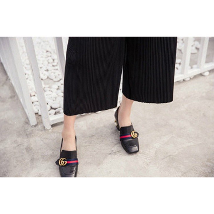 レディース　ワイドレッグパンツ　クロップド　半端丈　七分丈　ボトムス　春物　夏物　服　人気　女性　大人　婦人服　カジュアル　フェミニン　キュート　可愛い　おしゃれ　エレガント　セクシー　ブラック　パープル　グレー　フリーサイズ　ワンサイズ　送料無料